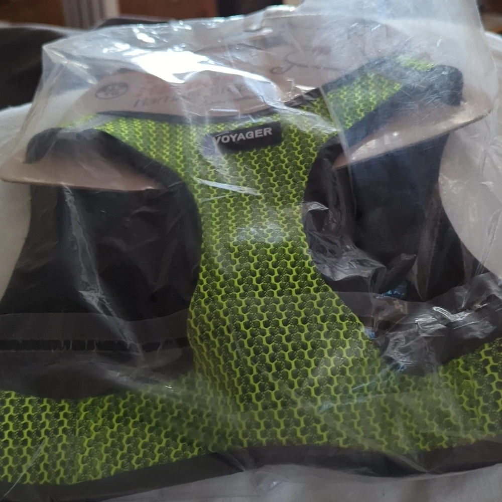 Voyager Lime Green Step In Harness. XL. SALE NWT